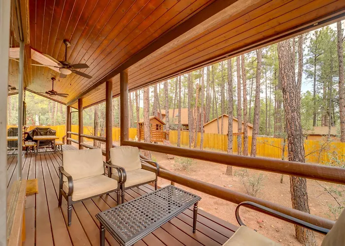 Deck, Games & Fire Pit: Modern Cabin!